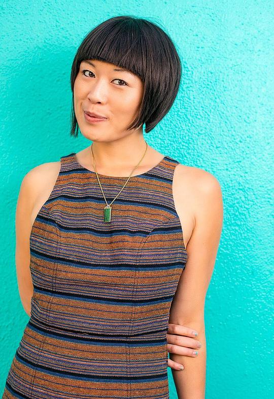 冈冢敦子 Atsuko Okatsuka照片