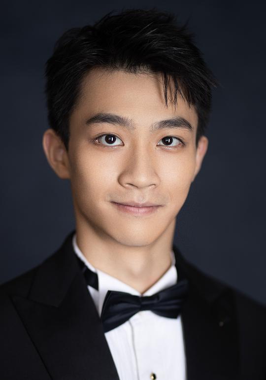 王梓屹 Ziyi Wang照片