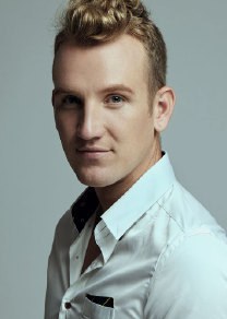 叶风光 Kenton Van Dunk照片