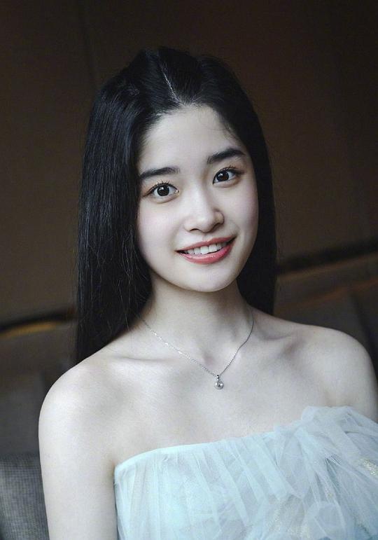 陈童 Tong Chen照片