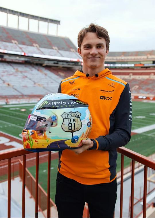 奥斯卡·皮亚斯特里 Oscar Piastri照片