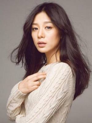 王真儿 Zhen'er Wang照片