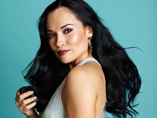 塔斯尼姆·罗克 Tasneem Roc照片