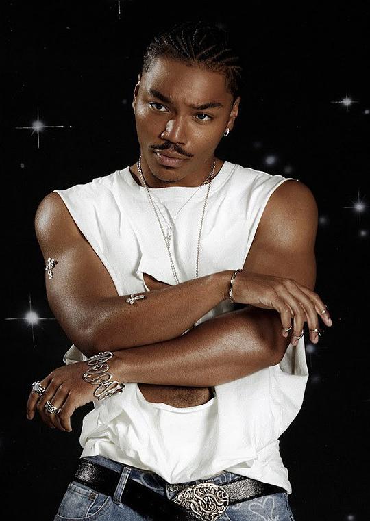 乔什·列维 Josh Levi照片