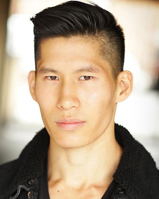 布鲁斯·钟 Bruce Chong照片