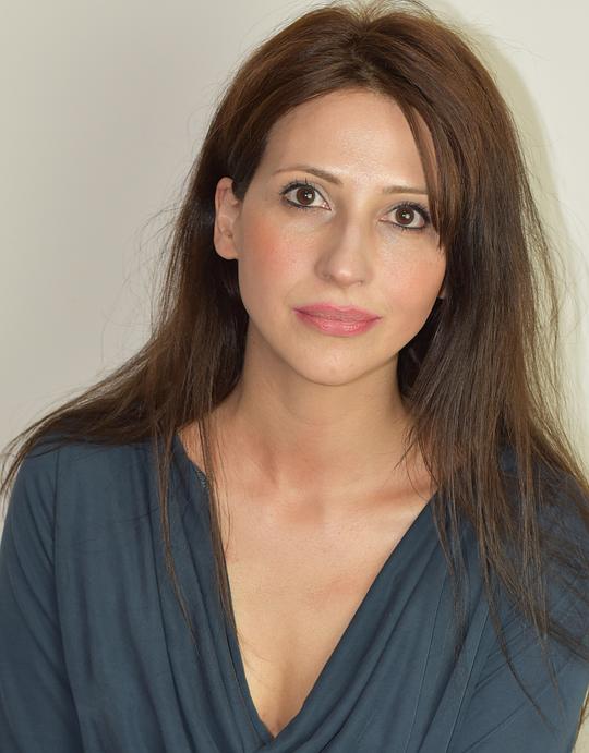 玛吉·巴基尔 Maggie Bakir照片