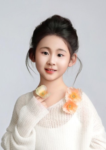 杨环宇 Huanyu Yang照片