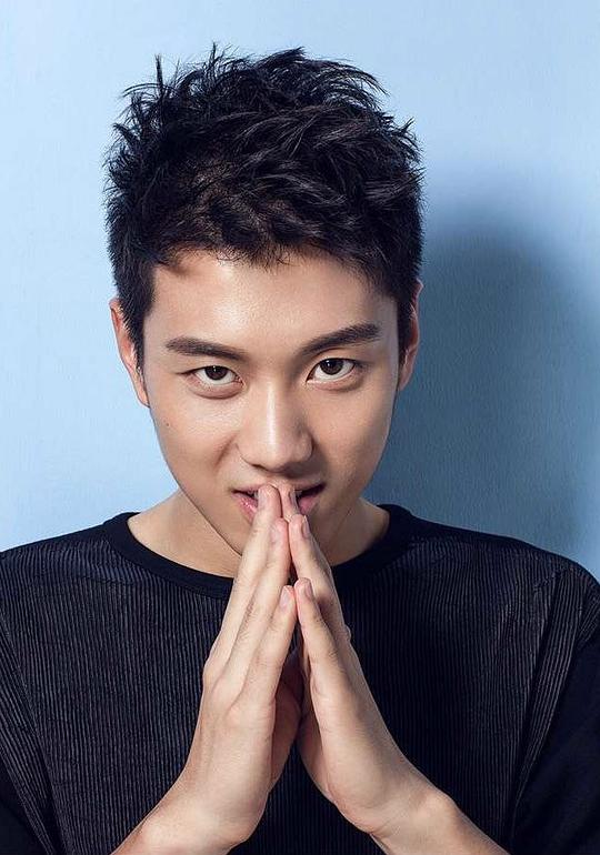 柳俊岐 Junqi Liu照片