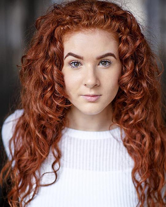 尼亚姆·林奇 Niamh Lynch照片