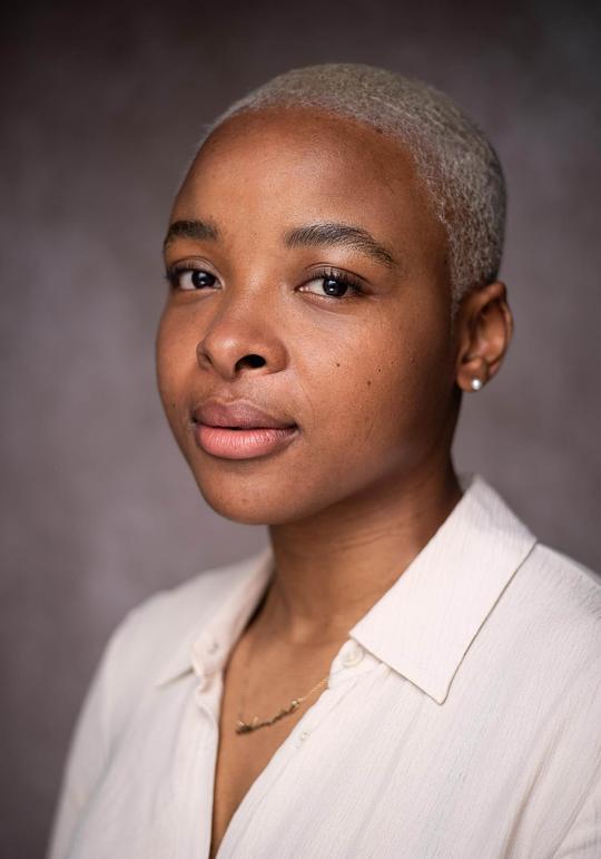 薇薇安·波斯纳 Viviane Bossina照片