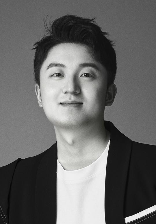 李殿尊 Dianzun Li照片