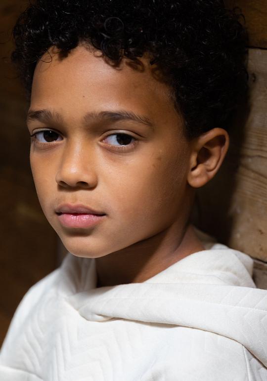 利奥·阿贝洛·佩里 Leo Abelo Perry照片