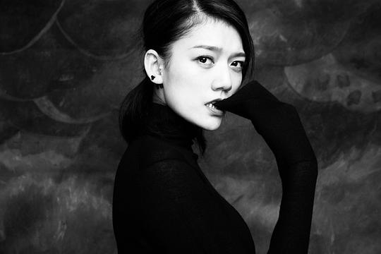 孔雁 Yan Kong照片