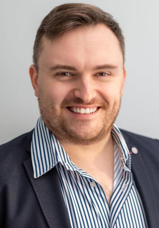 利亚姆·爱德华兹 Liam Edwards照片