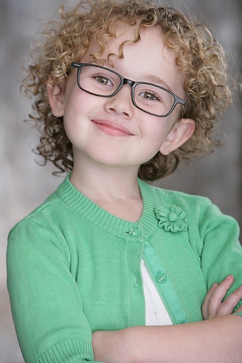 内芙·沙雷尔 Nev Scharrel照片