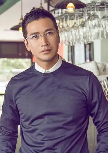 何晟铭 Shengming He照片