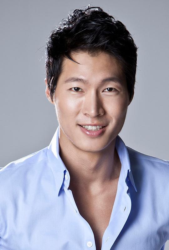 严志满 Ji-man Eom照片