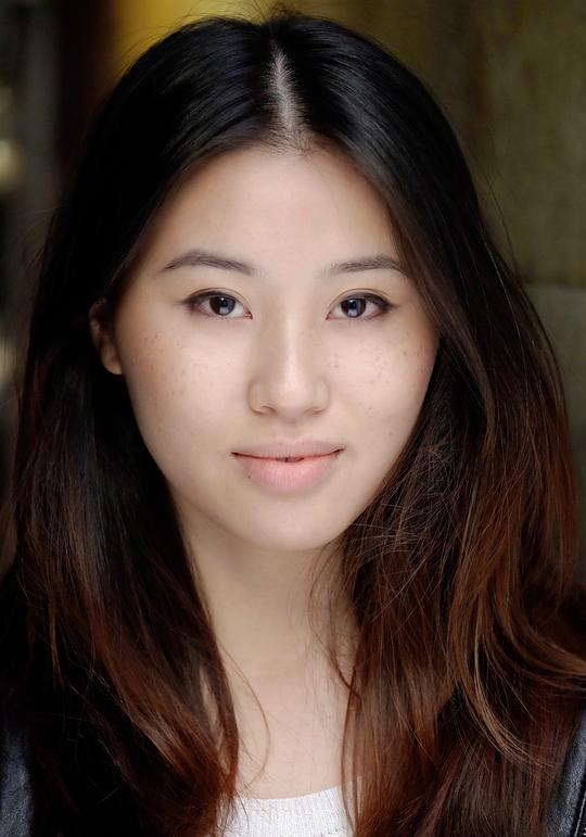 艾玛·刘 Emma Lau照片