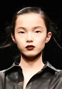 雎晓雯 Xiaowen Ju照片