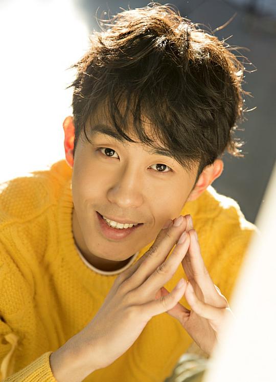 张钊 Zhao Zhang照片