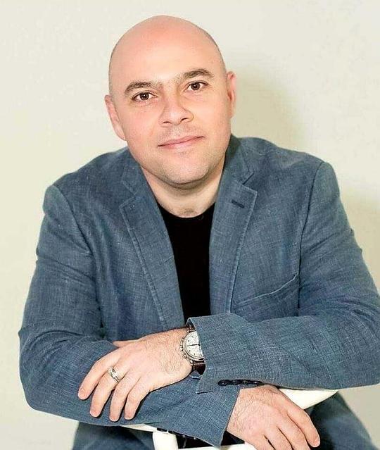 鲍里斯·古利亚林 Boris Gulyarin照片