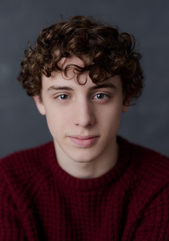 伊桑·劳斯 Ethan Rouse照片