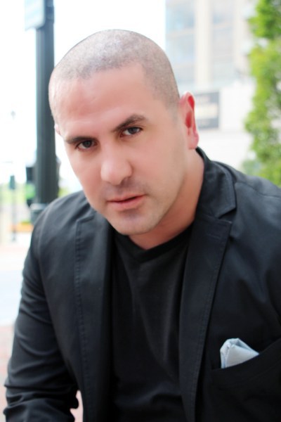 塞尔吉奥·布里奥内斯 Sergio Briones照片