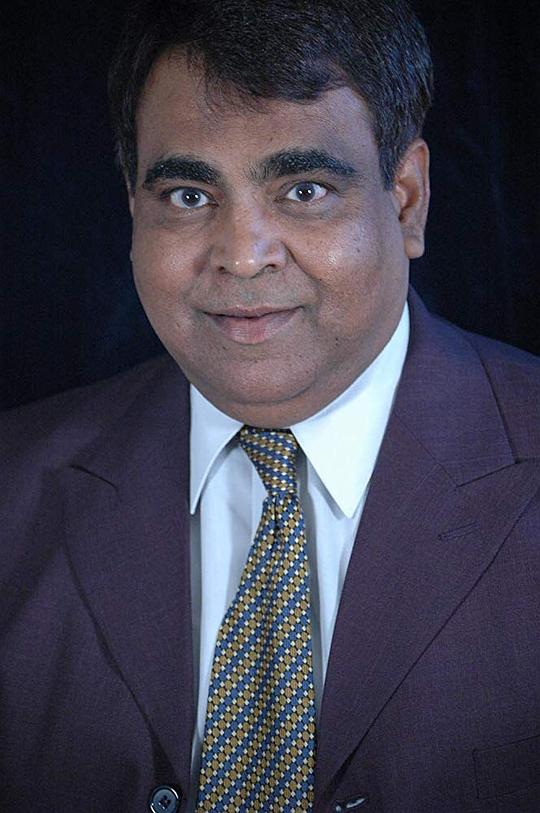 莫宾·汗 Mobin Khan照片