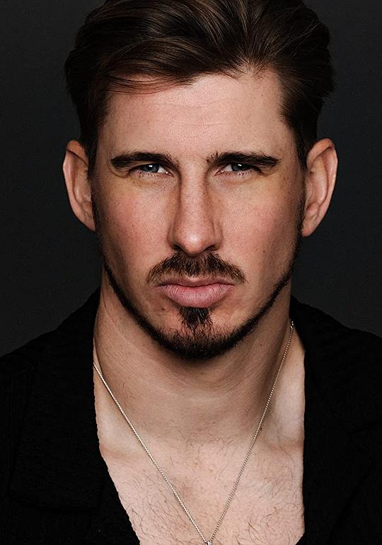 汤姆·克拉克 Tom Clark照片