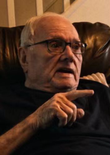 丹尼斯·莫利 Dennis Morley照片