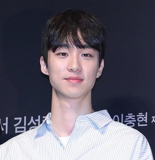 李聪贤 Choong Hyun Lee照片