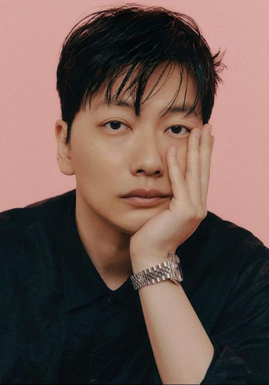 李东辉 Dong-Hwi Lee照片