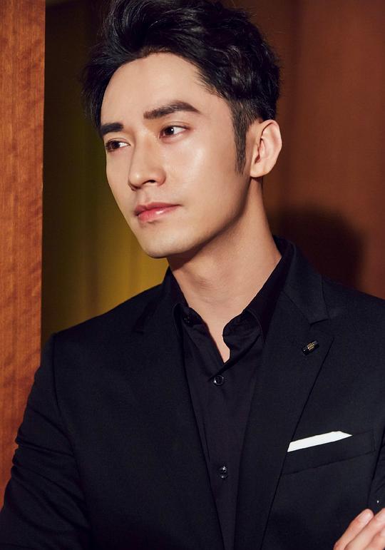 王道铁 Daotie Wang照片