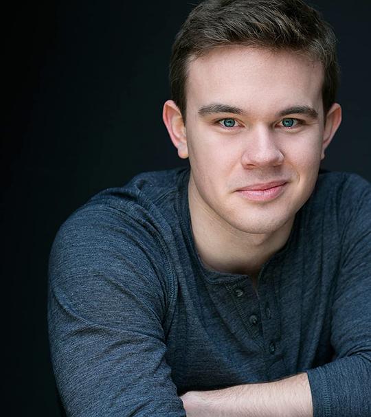 斯潘塞·沃瓦克 Spencer Wawak照片