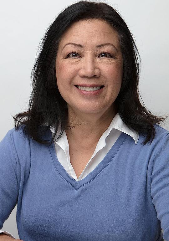 凯伦·惠伊 Karen Huie照片