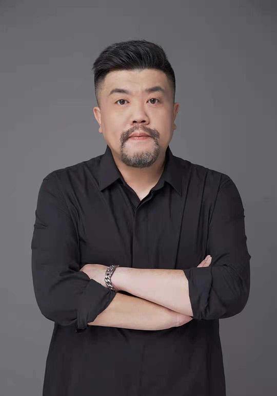 张栾 Luan Zhang照片
