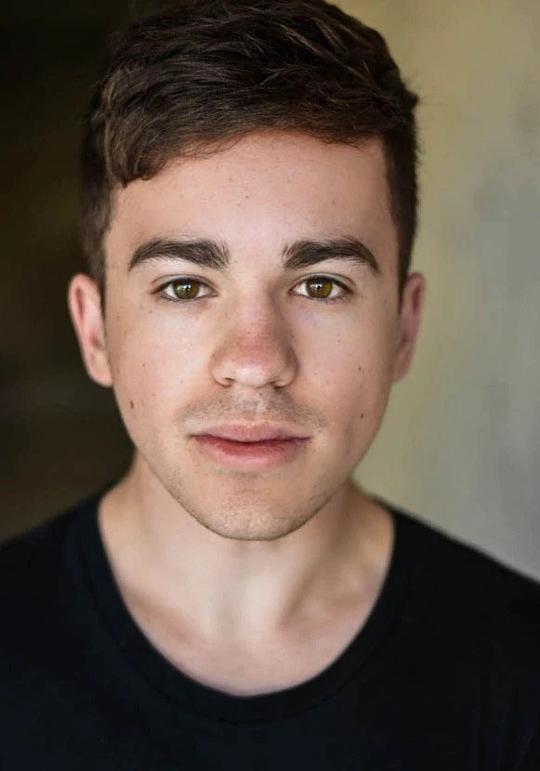 艾德·奥斯蒙德 Edd Osmond照片