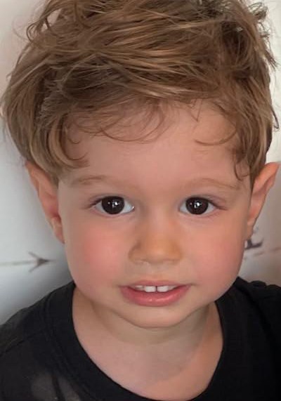 兹恩·约书亚·泊松 Zen Joshua Poisson照片