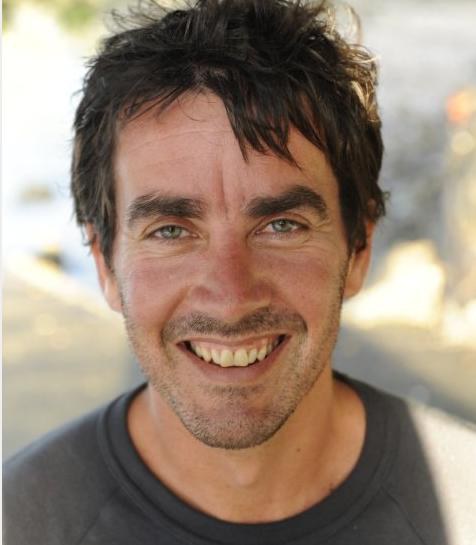 乔尼·布鲁 Jonny Brugh照片