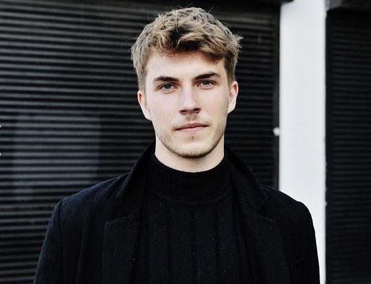 菲利克斯·梅耶 Felix Mayr照片