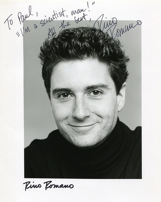 里诺·罗马诺 Rino Romano照片