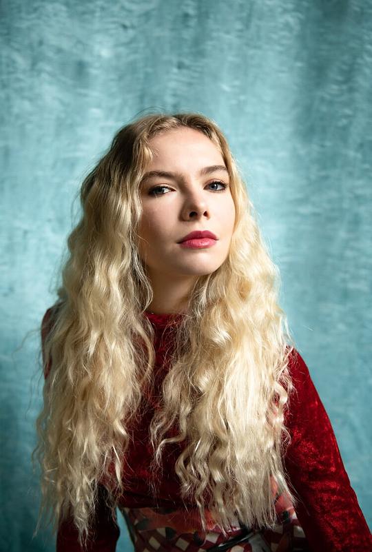 盖亚·蒙达多里 Gaia Mondadori照片