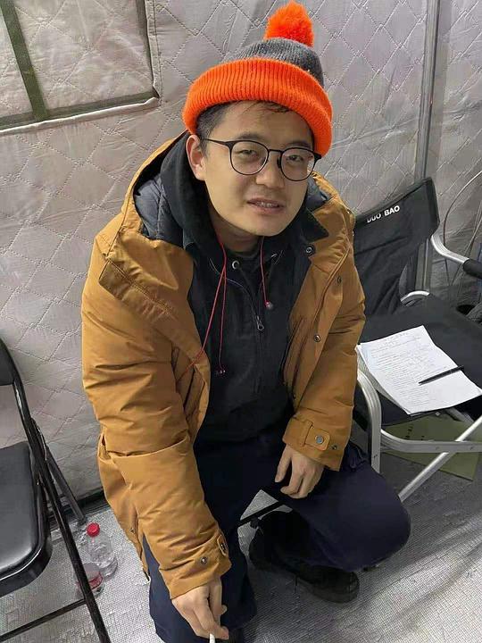 毕慷 Kang Bi照片