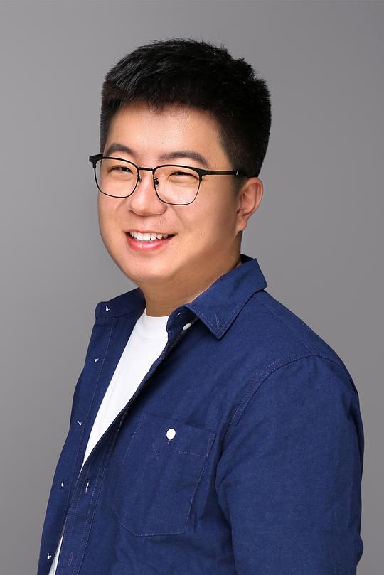 李凌霄 Lingxiao Li照片