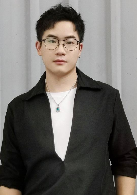 袁铭喆 Mingzhe Yuan照片