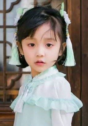 冯雪雅 Xueya feng照片