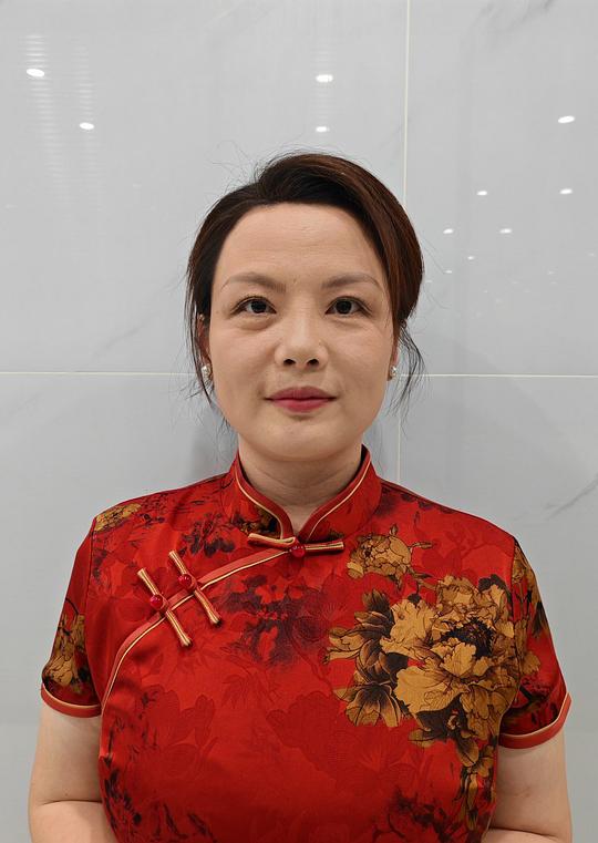 李慧君 Huijun Li照片