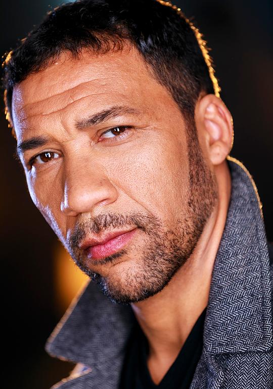 齐克·奥尔顿 Zeke Alton照片