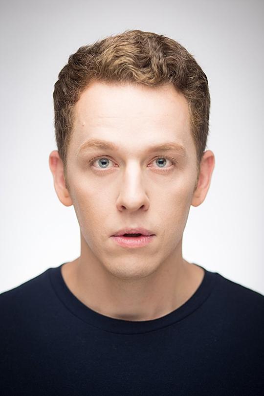 丹尼尔·乔伊·奥尔布赖特 Daniel Joey Albright照片