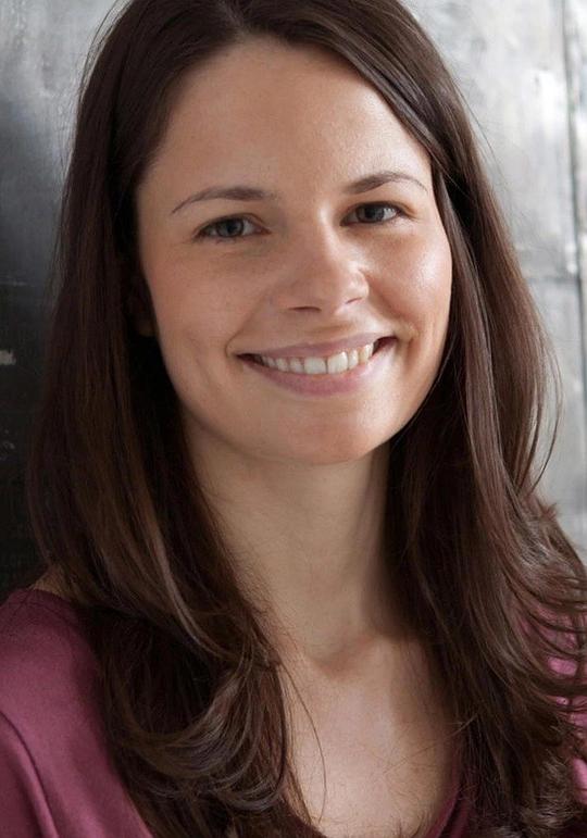 艾琳·卡斯帕 Erin Casper照片